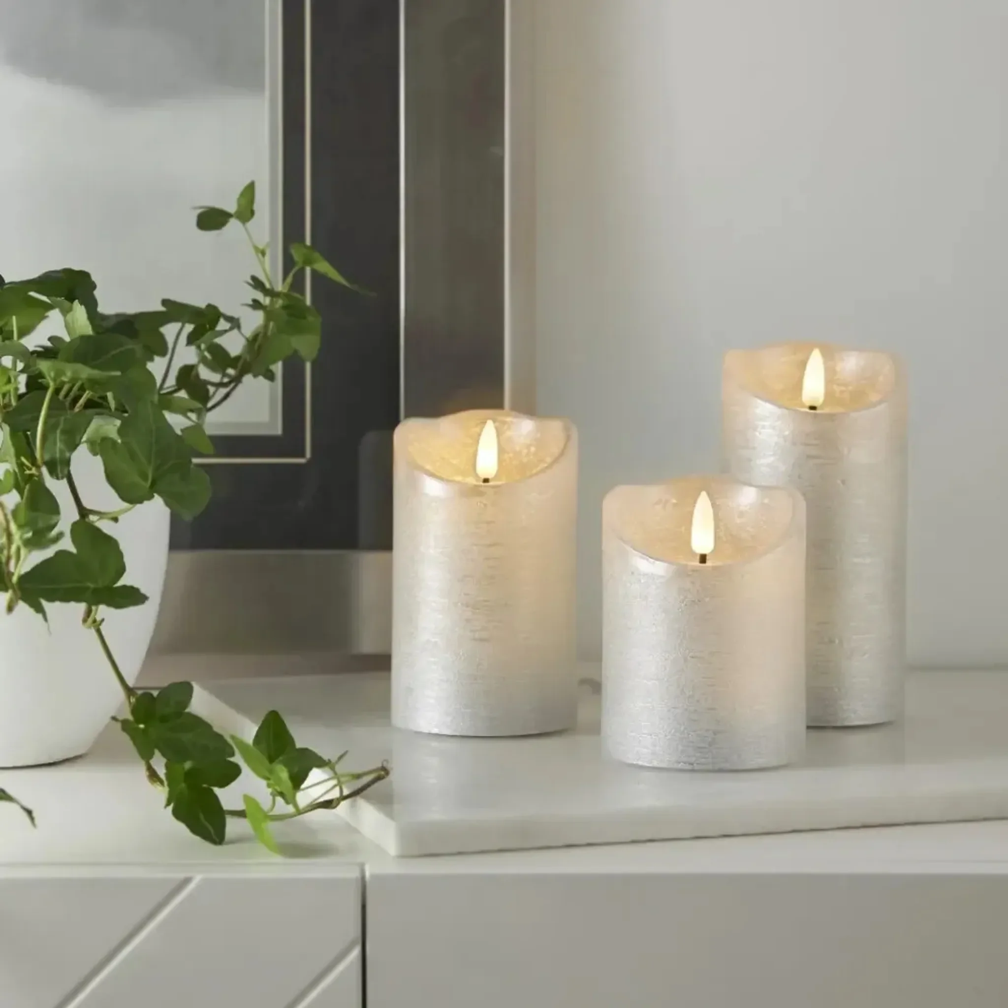 LED-Echtwachskerze „Flamme Rustic“ – Silber